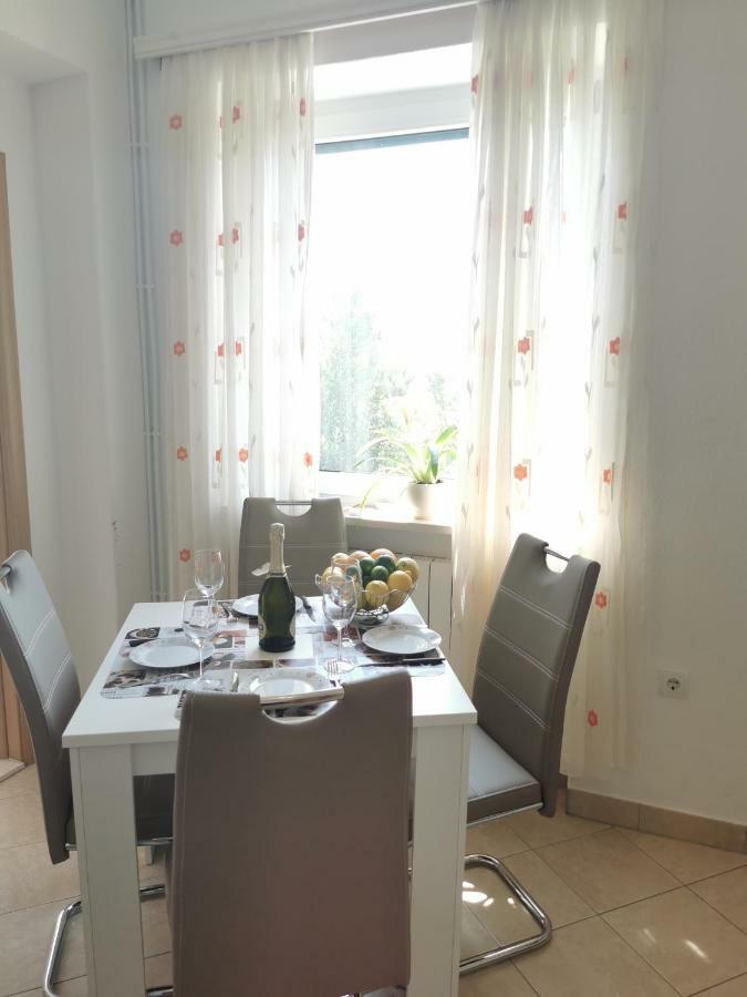 Apartment Cirko Kaštela エクステリア 写真